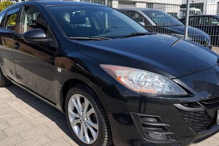 Mazda 3 49.780 km 7.980 &euro; Oberhausen 46149