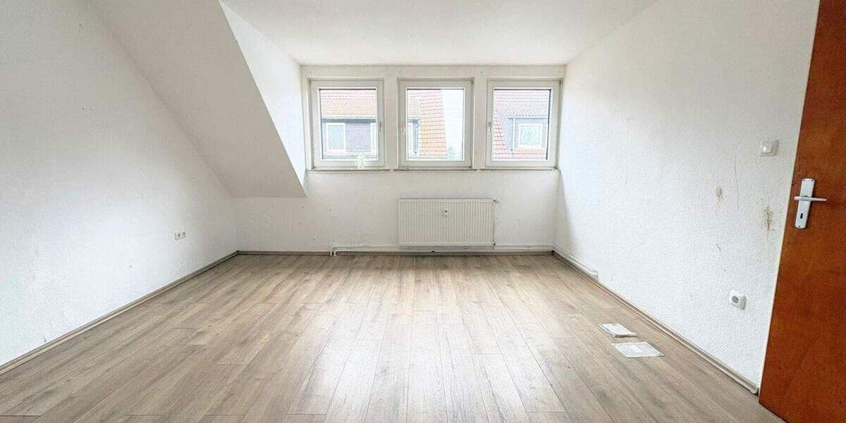 Etagenwohnung Gelsenkirchen Neustadt - 3 Zimmer, 80 m&sup2;, 490&euro; | Angebot:24269229