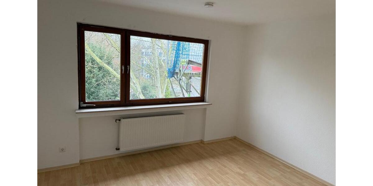 Etagenwohnung Gelsenkirchen Rotthausen - 3 Zimmer, 78 m&sup2;, 650&euro; | Angebot:24743610
