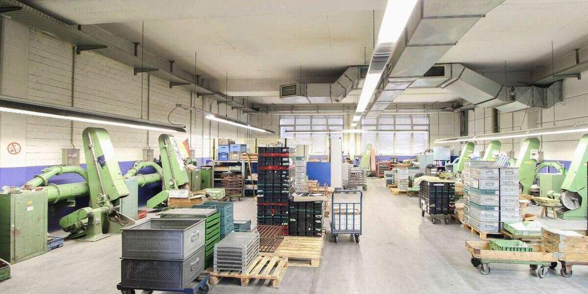 Gewerbeimmobilie mit ca. 1.841,05 m² in zentraler und gut erreichbarer Gewerbelage von Velbert zimmer