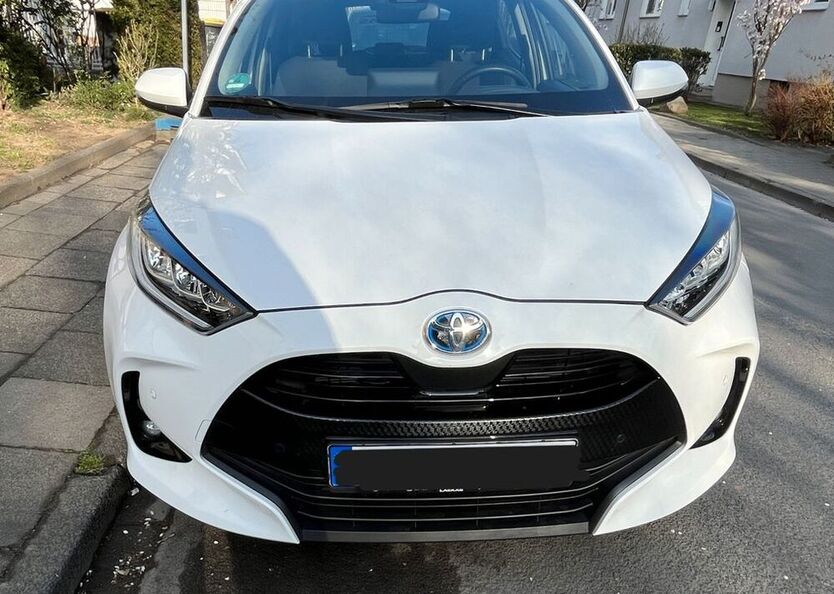 Yaris
