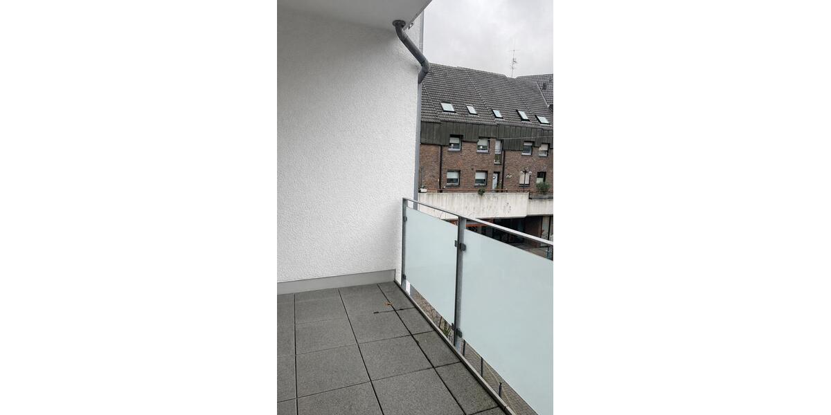 Etagenwohnung Oberhausen Alt-Oberhausen - 2 Zimmer, 68 m&sup2;, 700&euro; | Angebot:25220410