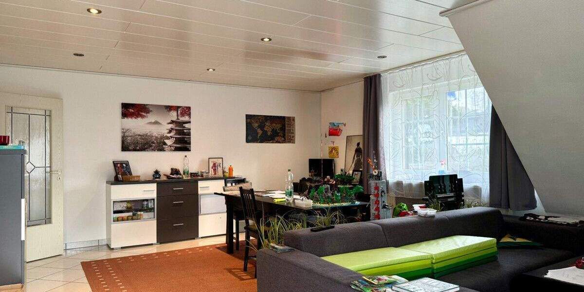 Mehrfamilienhaus, Wohnhaus Velbert Langenhorst - 6 Zimmer, 177 m&sup2;, 569.000&euro; | Angebot:25097233