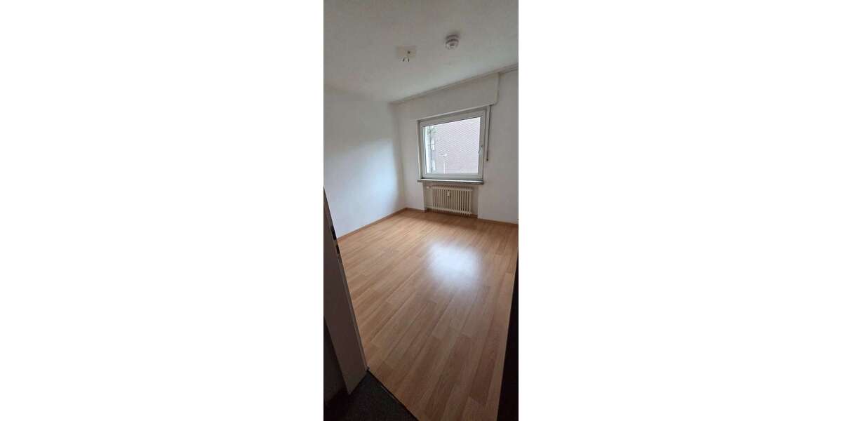 Etagenwohnung Duisburg Bruckhausen - 2 Zimmer, 48 m&sup2;, 300&euro; | Angebot:26387552