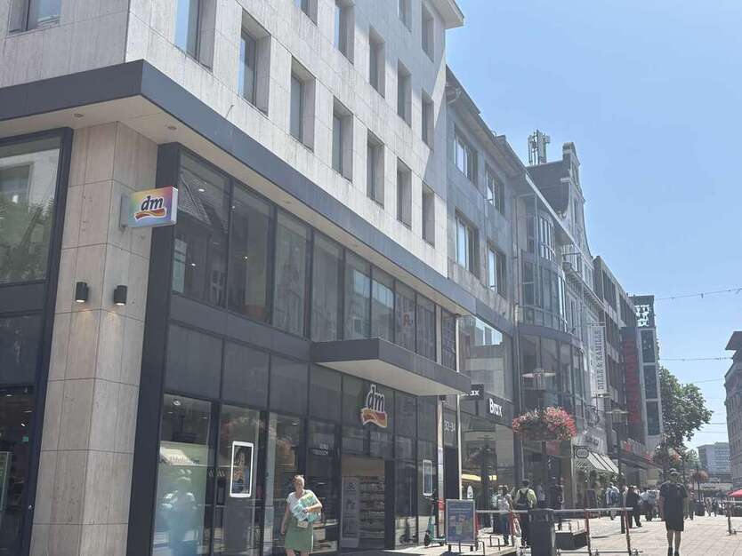 Einzelhandel in Essen 3.500 € 70 m²