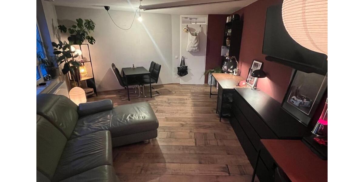 Zu vermieten „Eigentumswohnung“ mit Fahrstuhl und Tiefgarage 2 zimmer