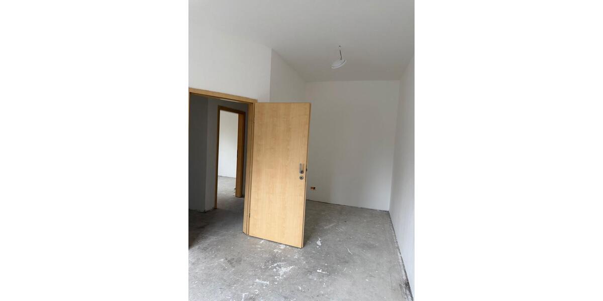 Erdgeschoßwohnung Oberhausen Rothebusch - 3 Zimmer, 75 m&sup2;, 750&euro; | Angebot:25308407