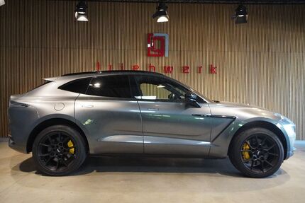 Aston Martin DBX 19.500 km 119.941 &euro; Duisburg 47228