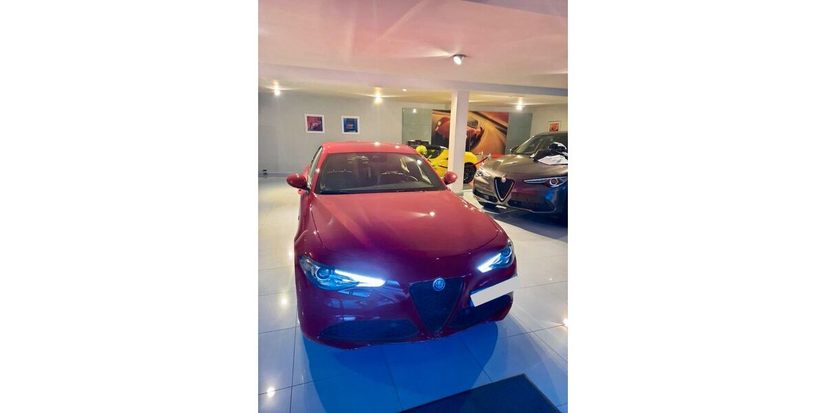 Alfa Romeo Giulia 55.000 km 24.500 &euro; Gelsenkirchen 45884