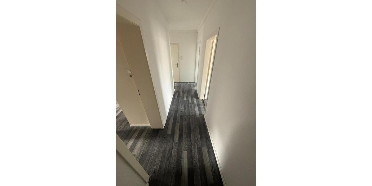Erdgeschoßwohnung Castrop-Rauxel Bladenhorst - 3 Zimmer, 77 m&sup2;, 700&euro; | Angebot:25330947