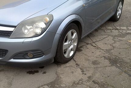 Opel Astra 262.000 km 1.950 € Mülheim-Speldorf 45478