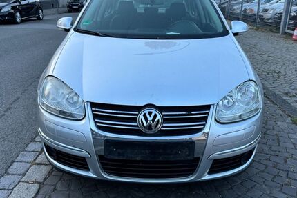 VW Jetta 144.000 km 4.999 &euro; Gelsenkirchen 45879