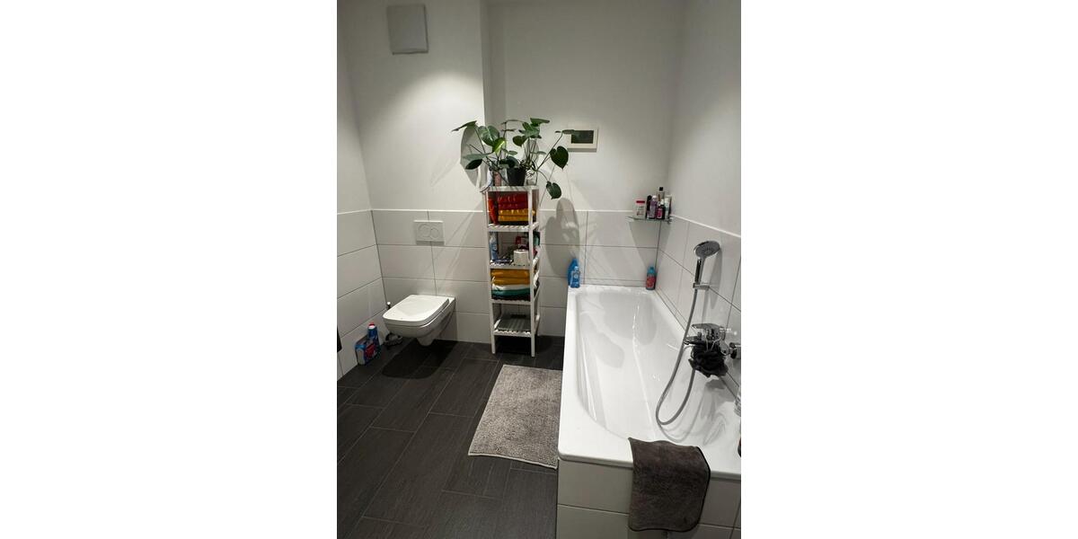 Etagenwohnung Gladbeck Alt-Rentfort - 3 Zimmer, 126 m&sup2;, 1.515&euro; | Angebot:24419985