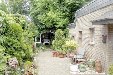 Wohnung Bottrop-Grafenwald Grafenwald - 2 Zimmer, 70 m&sup2;, 690&euro; | Angebot:25803193