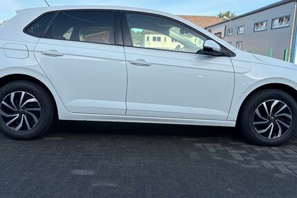 VW Polo 182.200 km 9.520 &euro; Recklinghausen 45661