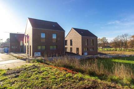 Haus zum Mieten in Oer-Erkenschwick 1.730 € 147.17 m² 4 zimmer