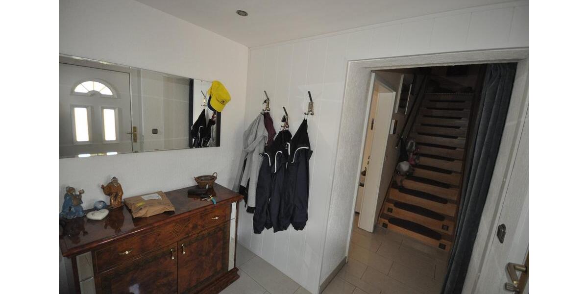Doppelhaushälfte Essen Stadtbezirk VI - 5 Zimmer, 110 m&sup2;, 419.000&euro; | Angebot:27417143