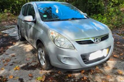 Hyundai i20 95.000 km 4.100 &euro; Herne 44652