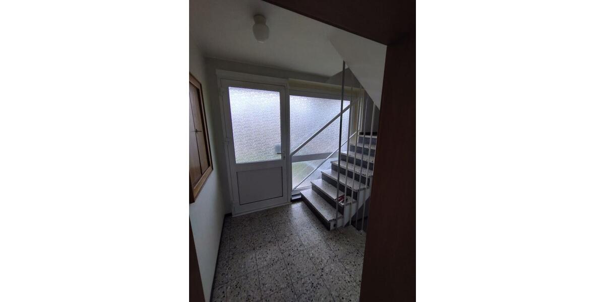 Provisionsfrei* Geräumiges, solides 2-FH mit Keller in Top Lage !!! - Zweifamilienhaus Wesel Obrighoven-Lackhausen | Angebot:25566115