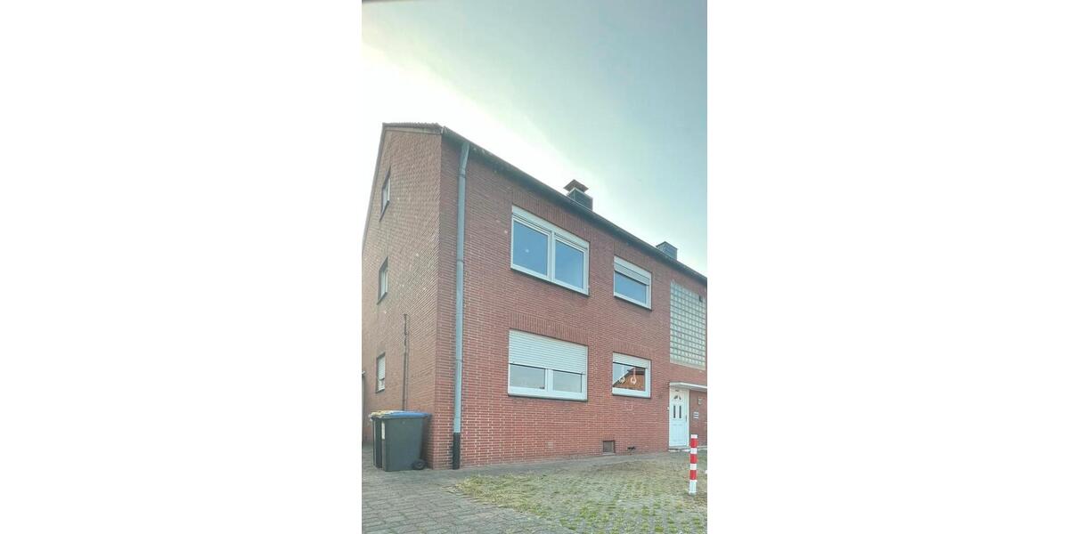 Etagenwohnung Moers Rheinkamp - 3 Zimmer, 79 m&sup2;, 1.550&euro; | Angebot:27619547
