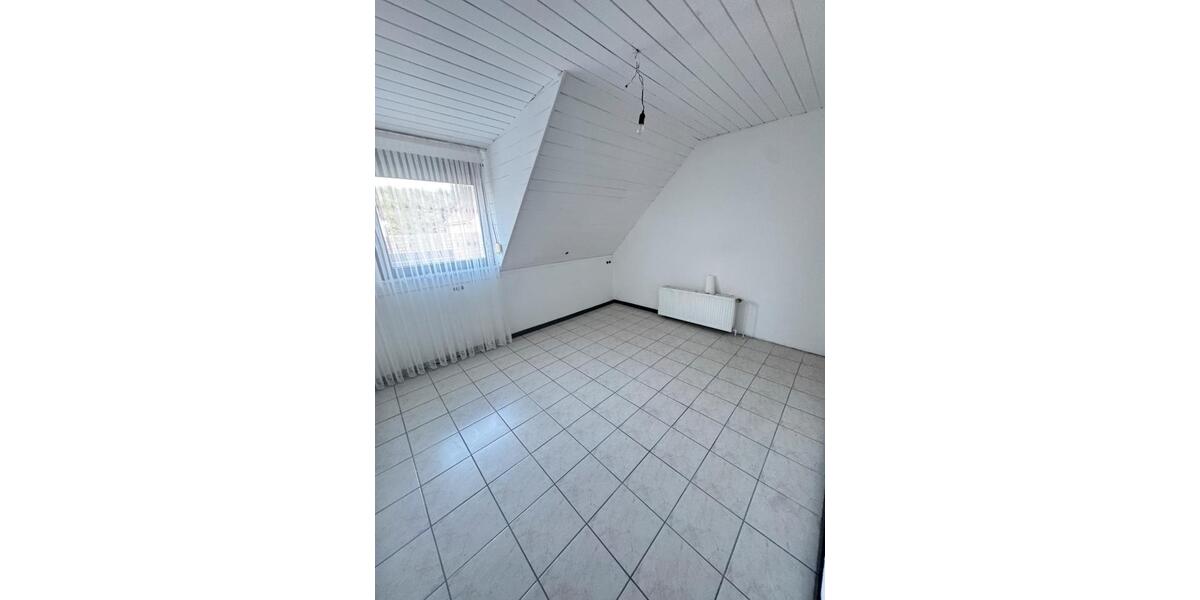 Etagenwohnung Marl - 4 Zimmer, 91 m&sup2;, 1.100&euro; | Angebot:27550468