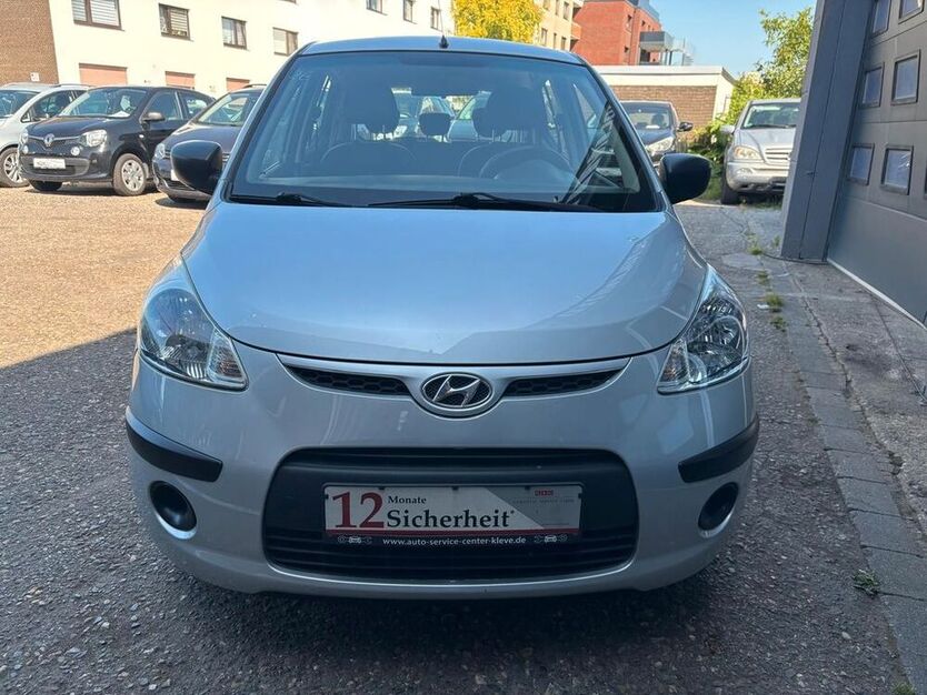 i10