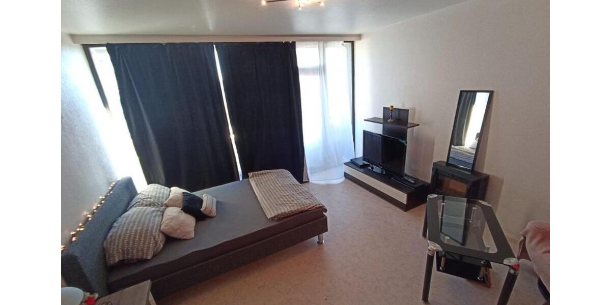 Voll möbliertes 1-zimmer apartment im Zentrum von MH 1 zimmer