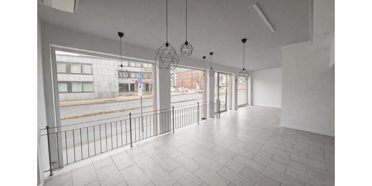 Top-Lage Hattingen: 194 m² Ladenlokal mit Wintergarten – ideal für Gastronomie & Handel zimmer