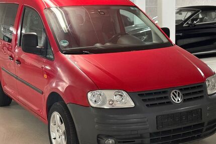 VW Caddy 207.000 km 3.900 € Essen 45326