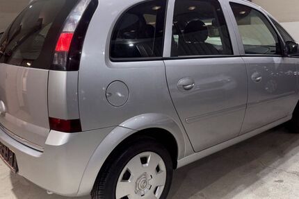 Opel Meriva 25.796 km 5.950 € Voerde 46562