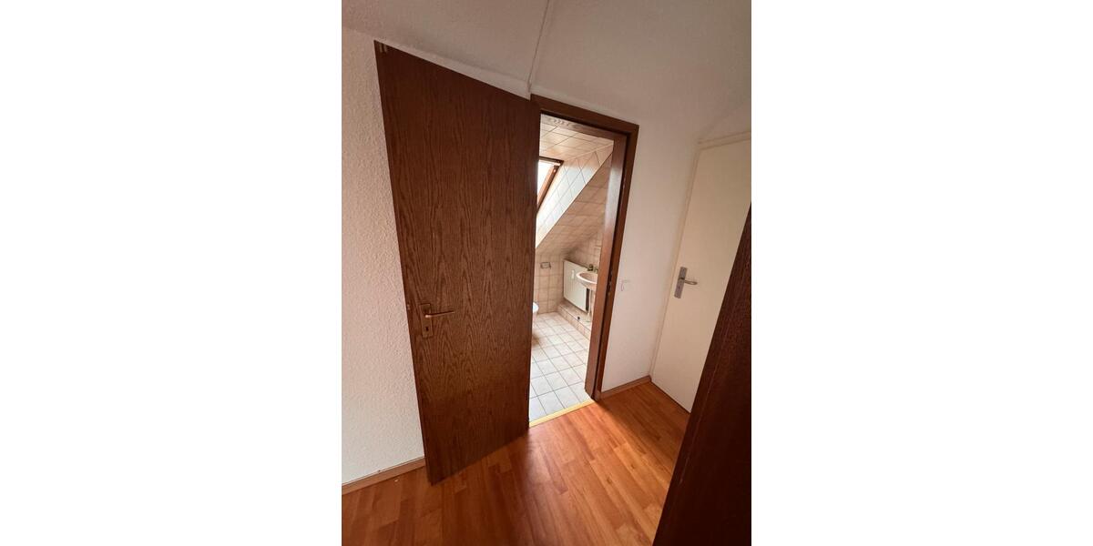 Dachgeschoßwohnung Herne Baukau - 2 Zimmer, 40 m&sup2;, 420&euro; | Angebot:26305502
