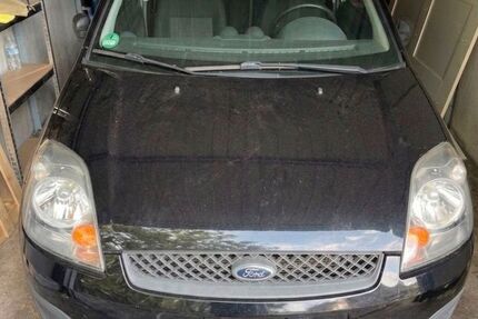 Ford Fiesta 230.000 km 1.000 &euro; Bochum 44805