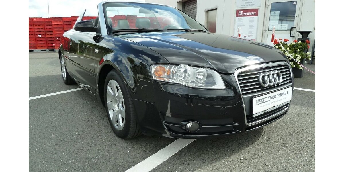 Audi A4 Cabrio 1.8 T Leder E-dach Navi kl. Mängel 161.000 km 4.900 &euro; Ratingen 40885