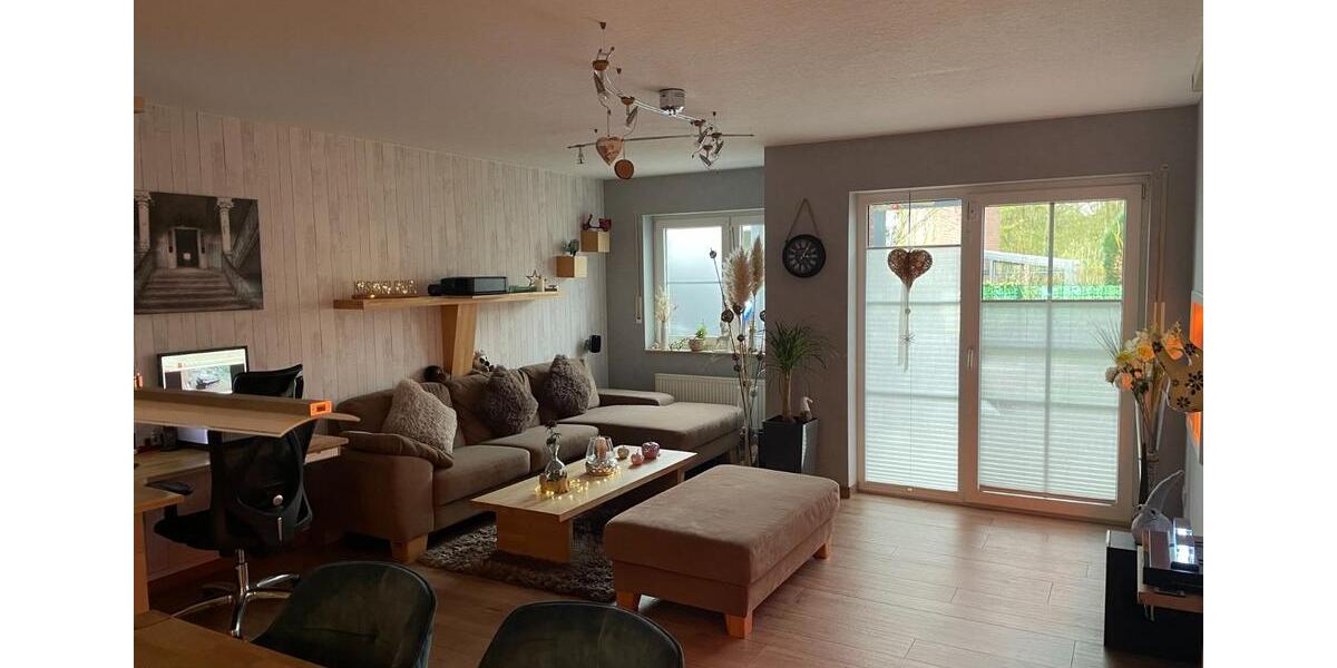 Modernes RMH mit Smart Home, hochw. Ausstattung und gepfl. Garten 5 zimmer