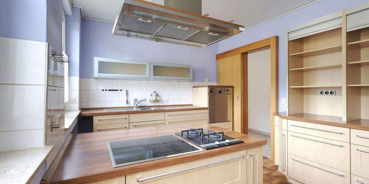 Bungalow Duisburg Alt-Homberg - 7 Zimmer, 190 m&sup2;, 599.000&euro; | Angebot:25716922