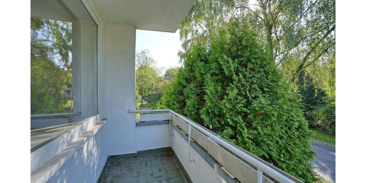 Etagenwohnung Bochum Altenbochum - 4 Zimmer, 84 m&sup2;, 190.000&euro; | Angebot:23956647