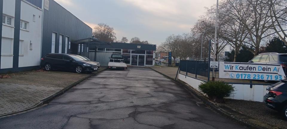 Zum vermieten Kfz Ausstellungsraum Handel zimmer