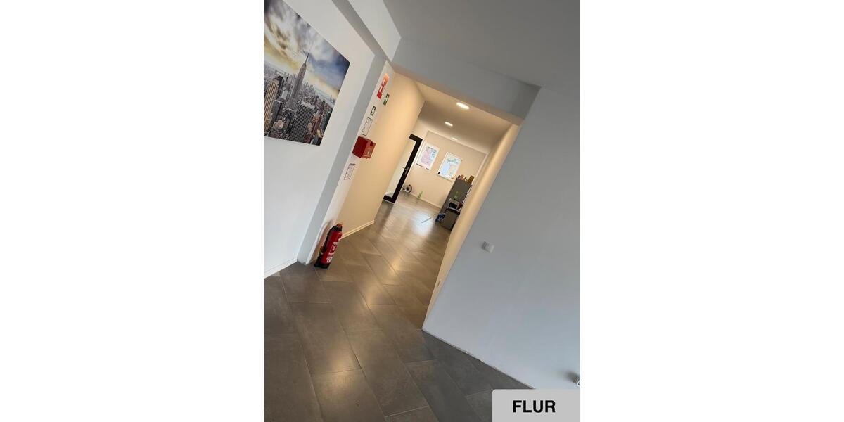 Gewerbeobjekt Moers Rheinkamp - 3.000&euro; | Angebot:25842913