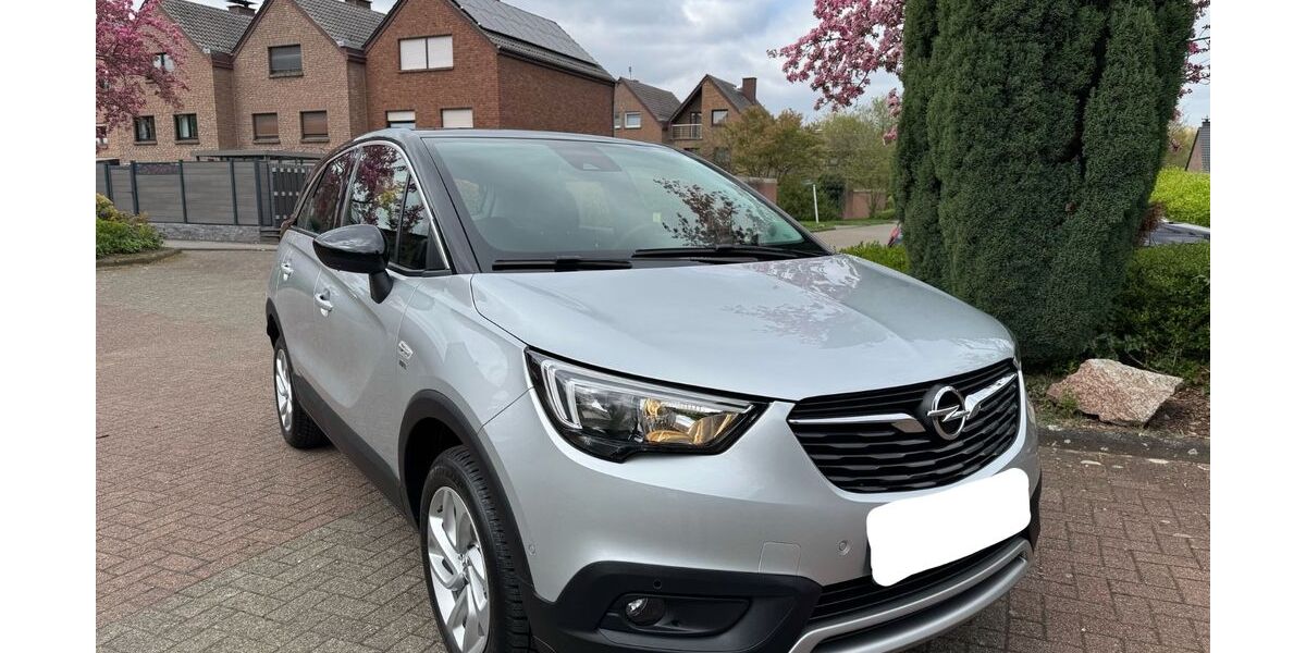 Opel Crossland (X) 15.990 km 11.300 &euro; Bottrop 46238