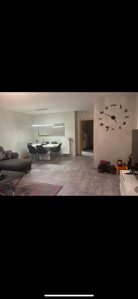 Rheienendhaus In Duisburg Alt-Homberg Bj-2004 zimmer