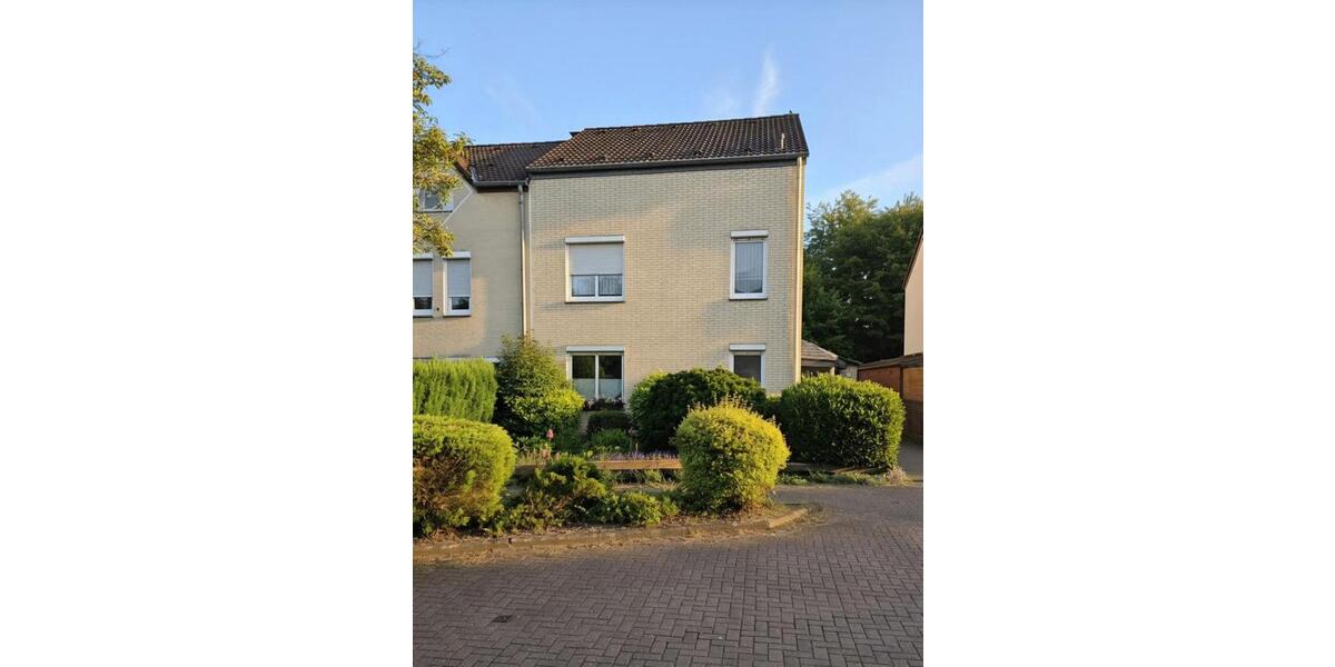 Reihenhaus Essen Stadtbezirk IV - 8 Zimmer, 140 m&sup2;, 498.000&euro; | Angebot:26962347