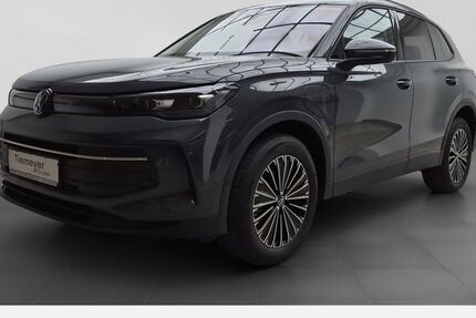 VW Tiguan 1.999 km 41.880 &euro; Duisburg 47059