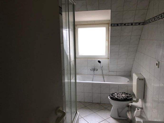 Etagenwohnung Gelsenkirchen Horst - 4 Zimmer, 85 m&sup2;, 700&euro; | Angebot:24268970