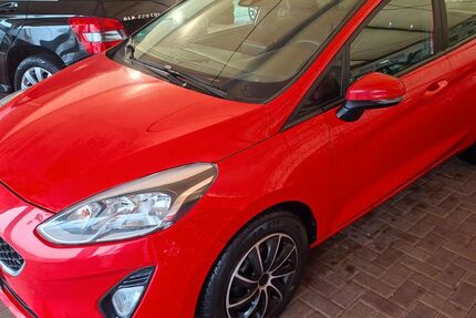 Ford Fiesta 71.520 km 9.850 € Wülfrath 42489