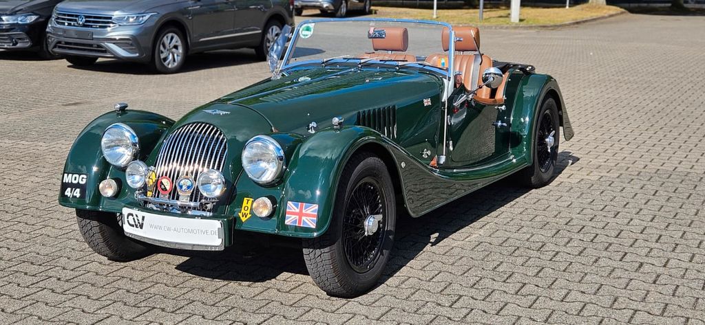 Morgan 4/4 42.500 km 45.500 € Marl 45770