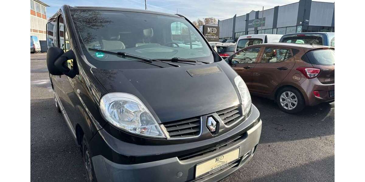 Renault Trafic 75.000 km 8.300 € Essen 45326