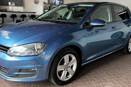 VW Golf 121.200 km 11.900 &euro; Moers 47441