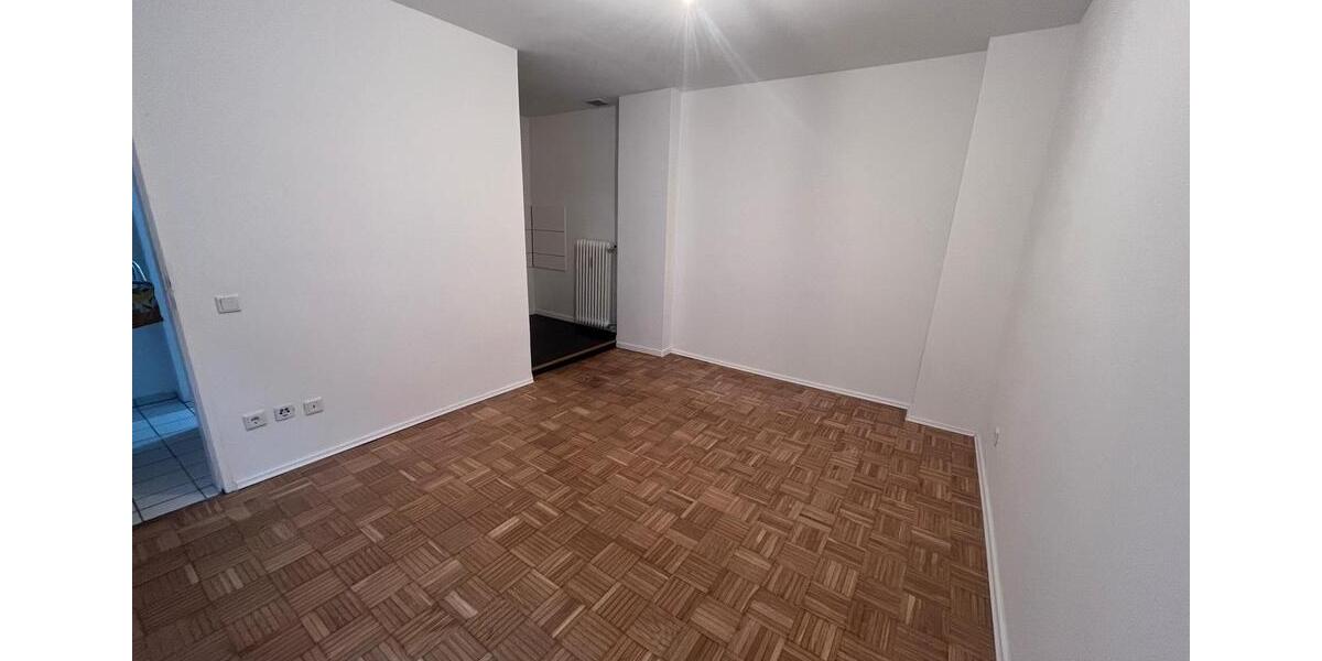 Etagenwohnung Duisburg Laar - 1 Zimmer, 30 m&sup2;, 260&euro; | Angebot:25341180
