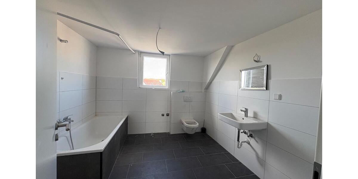 Dachgeschoßwohnung Herten - 4 Zimmer, 100 m&sup2;, 750&euro; | Angebot:26268778