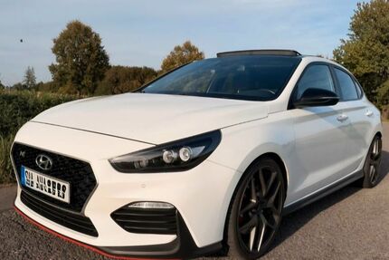 Hyundai i30 102.000 km 18.790 &euro; Mülheim an der Ruhr 45472